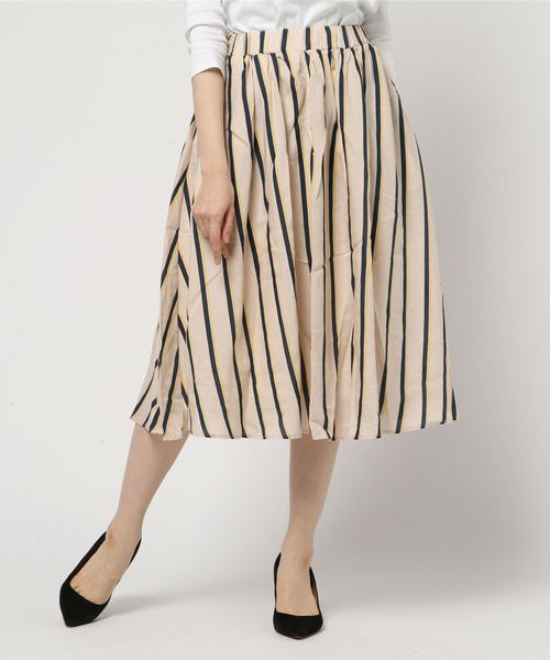 PUNYUS（プニュズ）の「ストライプ柄スカート（スカート・レディース・ネイビー/ライトベージュ/グリーン/オフホワイト・2/4/1/3）」の2枚目の写真