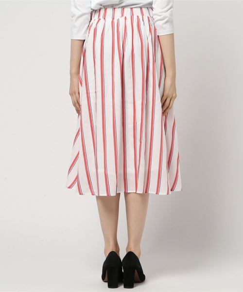 PUNYUS（プニュズ）の「ストライプ柄スカート（スカート・レディース・ネイビー/ライトベージュ/グリーン/オフホワイト・2/4/1/3）」の6枚目の写真