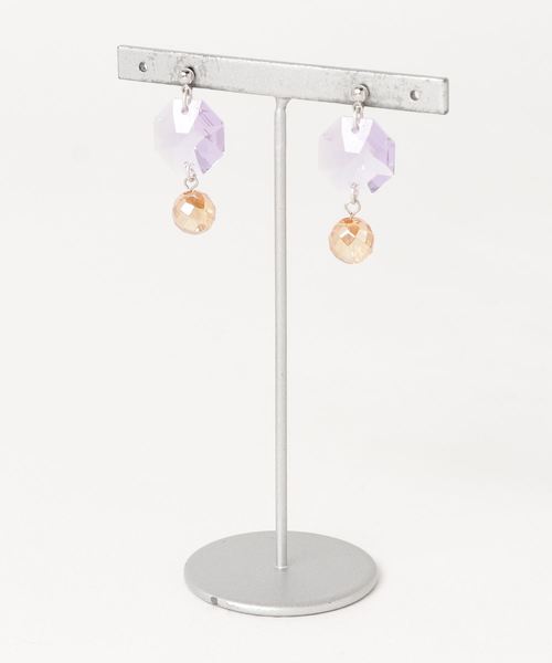 tone（トーン）の「【rurururu】スワロフスキーとゴールドオーラのピアス（ピアス（両耳用）・レディース・パープル/グリーン/パープル系その他・FREE）」の3枚目の写真