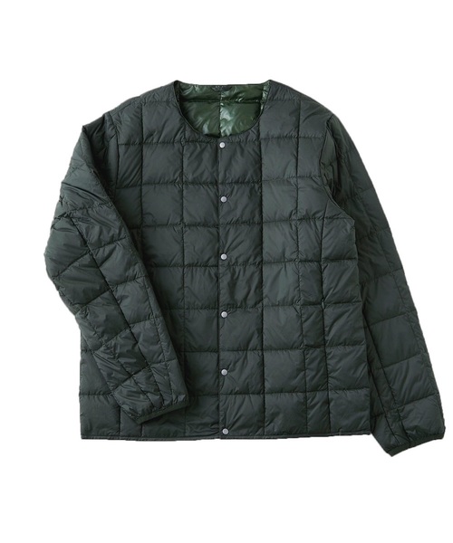TAION(タイオン)の「【TAION】タイオン CREW NECK BUTTON DOWN JACKET (MENS)(ダウンジャケット/コート・メンズ・ブラック/ベージュ/ネイビー/パープル/グレー/カーキ/イエロー/レッド/グリーン/ブルーグリーン/ダークオレンジ/ブルー/ピンク/オフホワイト/マスタード・SMALL/MEDIUM/LARGE/X-LARGE)」の20枚目の写真