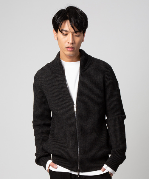 HUGO(ヒューゴ)の「ジップスルー ニット ジャケット イン ア ウールコットン ブレンド(カーディガン/ボレロ・メンズ・ブラック/ダークカーキ・S/M/L)」の2枚目の写真