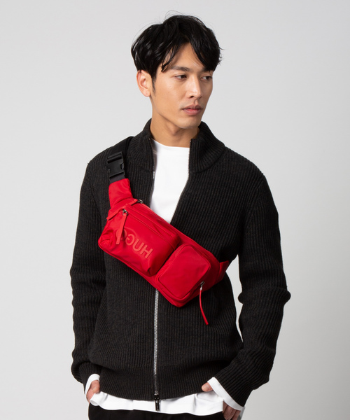 HUGO(ヒューゴ)の「ジップスルー ニット ジャケット イン ア ウールコットン ブレンド(カーディガン/ボレロ・メンズ・ブラック/ダークカーキ・S/M/L)」の1枚目の写真