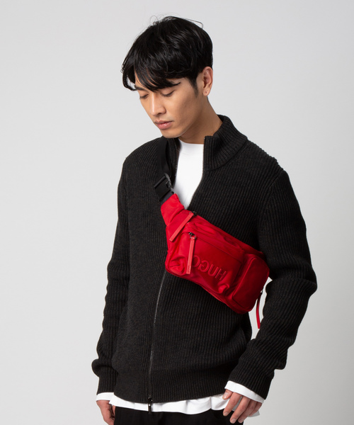 HUGO(ヒューゴ)の「ジップスルー ニット ジャケット イン ア ウールコットン ブレンド(カーディガン/ボレロ・メンズ・ブラック/ダークカーキ・S/M/L)」の7枚目の写真