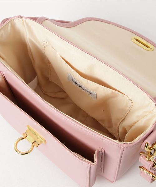 WEGO（ウィゴー）の「WEGO/ファーフラップショルダーバッグ（ショルダーバッグ・レディース・ブラック/ピンク/その他1・FREE）」の6枚目の写真