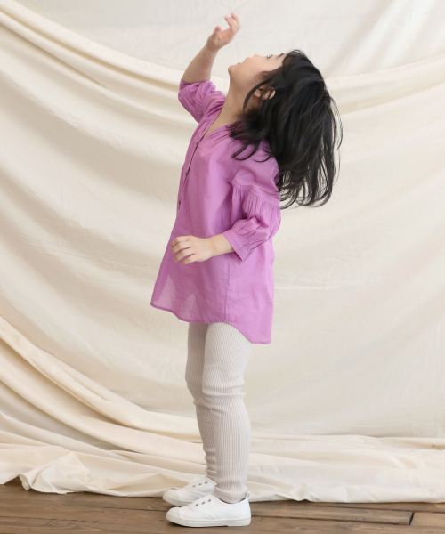 LOWRYS FARM（ローリーズファーム）の「ボイルマエアキチュニック　832743（Tシャツ/カットソー・キッズ・オフホワイト/ブラック/グリーン/パープル/ブルー/マスタード・100/110/120/SMALL/LARGE/MEDIUM）」の5枚目の写真