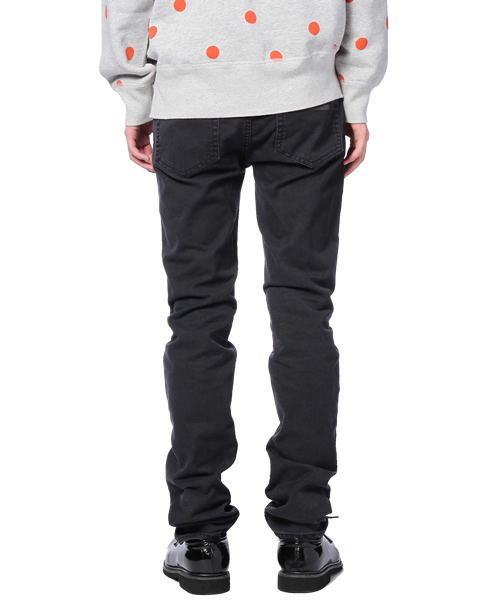 ACNE（アクネ）の「ACE UPS BLACK（デニムパンツ・メンズ・ブラック・30inch/28inch/29inch）」の4枚目の写真