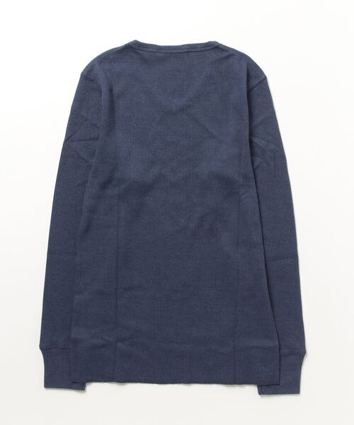 AVIREX(アヴィレックス)の「デイリー ロングスリーブ サーマル Vネック ティーシャツ/ DAILY L/S THERMAL V-NECK T-SHIRT(Tシャツ/カットソー・レディース・ネイビー/ブラック/オフホワイト/グレー・SMALL/X-LARGE/MEDIUM/LARGE/XX-LARGE)」の6枚目の写真