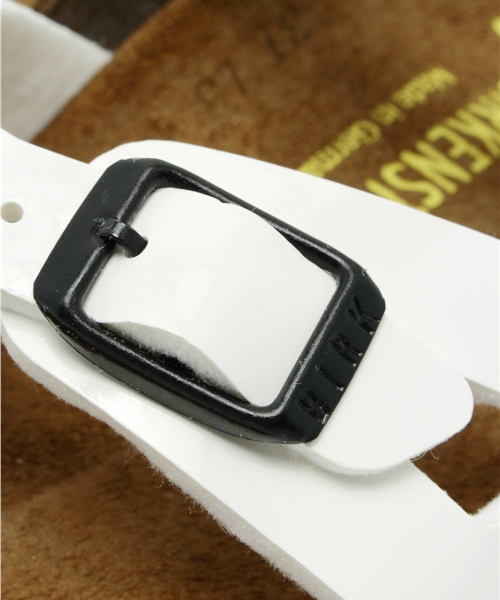 BIRKENSTOCK（ビルケンシュトック）の「【15cm～22cmまで対応】ZOZO限定キッズサンダル・RIO BF Patent White（KIDS）（サンダル・キッズ・ホワイト・31/34/28/25/29/30/26/27/24/32/33）」の3枚目の写真