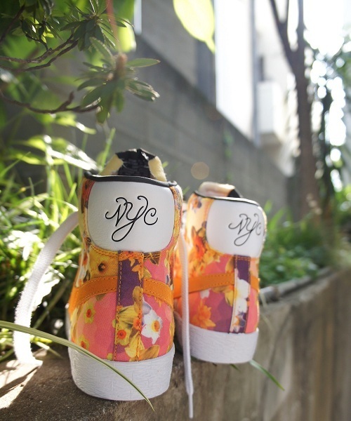 NIKE（ナイキ）の「ナイキ ブレイザー フラワープリントパック NIKE BLAZER MID PRM VNTG QS 638322-901（スニーカー・レディース・オレンジ・23.5cm/26.5cm/28cm/27.5cm/27cm/29cm/28.5cm/24cm/26cm/24.5cm/23cm）」の9枚目の写真