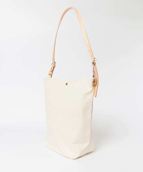 URBAN RESEARCH DOORS(アーバンリサーチドアーズ)の「URBAN RESEARCH DOORS SELECT キャンバスショルダー(ショルダーバッグ・レディース・ナチュラル・FREE)」の2枚目の写真