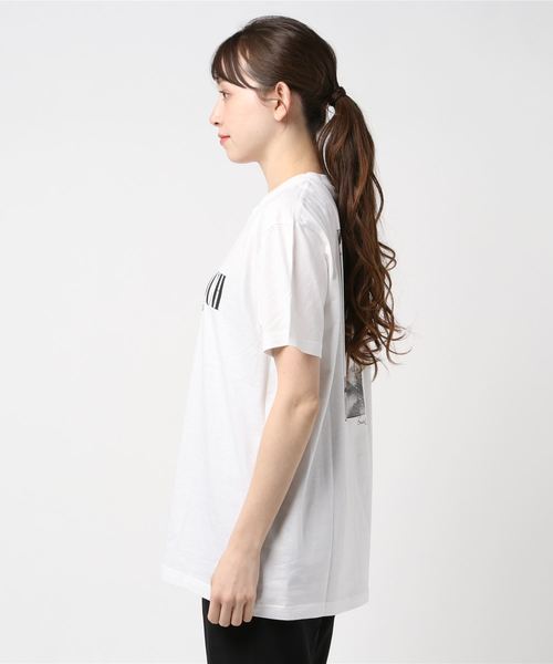 NOLLEY’S(ノーリーズ)の「Artist Tシャツ(Tシャツ/カットソー・レディース・ホワイト系その他4/ブルー系その他3/ピンク系その他3・FREE)」の5枚目の写真