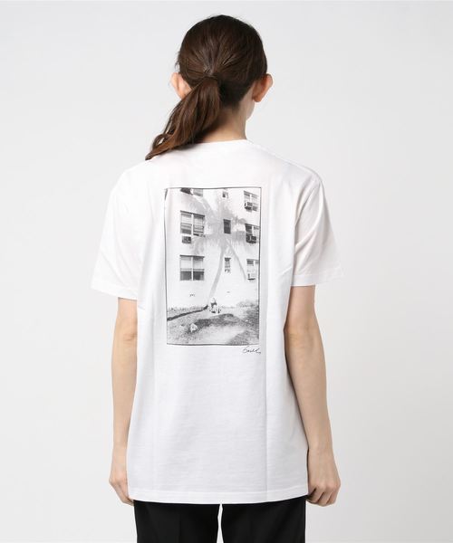 NOLLEY’S(ノーリーズ)の「Artist Tシャツ(Tシャツ/カットソー・レディース・ホワイト系その他4/ブルー系その他3/ピンク系その他3・FREE)」の4枚目の写真