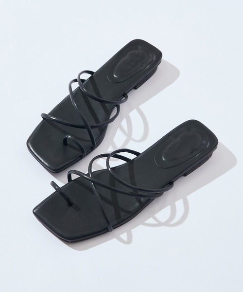 natural couture（ナチュラルクチュール）の「細ヒモヌーディーサンダル（サンダル・レディース・ブラック/アイボリー/キャメル・M/L）」の3枚目の写真