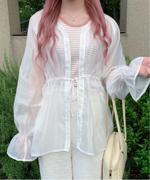 EPIMI E'PIMMY(エピミエピミー)の「《復刻》シアーVネッククリオネブラウス(シャツ/ブラウス・レディース・オフホワイト/オレンジ/ラベンダー/ピンクベージュ/ベージュ/ブラック/グレイッシュベージュ・MEDIUM)」の10枚目の写真