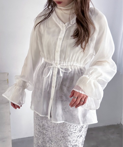 EPIMI E'PIMMY(エピミエピミー)の「《復刻》シアーVネッククリオネブラウス(シャツ/ブラウス・レディース・オフホワイト/オレンジ/ラベンダー/ピンクベージュ/ベージュ/ブラック/グレイッシュベージュ・MEDIUM)」の19枚目の写真