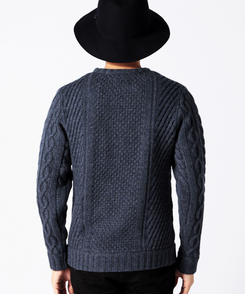BEAMS（ビームス）の「BEAMS / アラン ケーブル クルーニット（ニット/セーター・メンズ・グレー/ネイビー/ワイン・SMALL/MEDIUM/LARGE/X-LARGE）」の6枚目の写真
