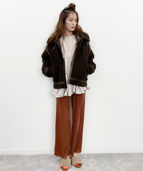 EPIMI E'PIMMY(エピミエピミー)の「B-3ボンバージャケット(ブルゾン・レディース・ダークブラウン/アイボリー/モカ・MEDIUM)」の10枚目の写真