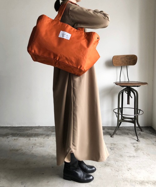 COMMON WARE(コモンウェアー)の「EC:SHOPPING COLLER BAG ローリエ 保冷ショッピングバッグ(エコバッグ/サブバッグ・レディース・グレー/ダークグレー/テラコッタ/ミント/ブルー/サックスブルー/ローズ/グリーン/ライトブラウン/モカ/グリーン系その他/ブラック/グレイッシュベージュ/ブルー系その他/レッド/ネイビー/ライトパープル/チェック/レモンイエロー/ベビーピンク/シャーベット/ライラック/ライトグリーン/アクア/オリーブ/チャコール/ライトグレー・FREE)」の8枚目の写真