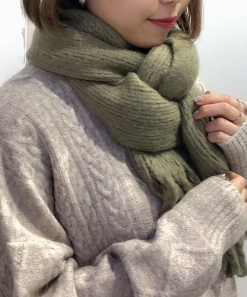 WEGO(ウィゴー)の「WEGO/ニットワイドフリンジストール(ストール/ショール・レディース・グレー/ブラウン/ホワイト/サックスブルー/グリーン・FREE)」の7枚目の写真