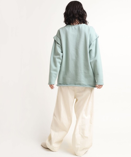 RNA-N（アールエヌエーエヌ）の「M1557 タックショルダー裏毛プルオーバー（スウェット・レディース・グレー/グリーン/スモークピンク/キナリ・MEDIUM）」の12枚目の写真