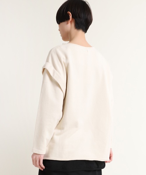 RNA-N（アールエヌエーエヌ）の「M1557 タックショルダー裏毛プルオーバー（スウェット・レディース・グレー/グリーン/スモークピンク/キナリ・MEDIUM）」の20枚目の写真