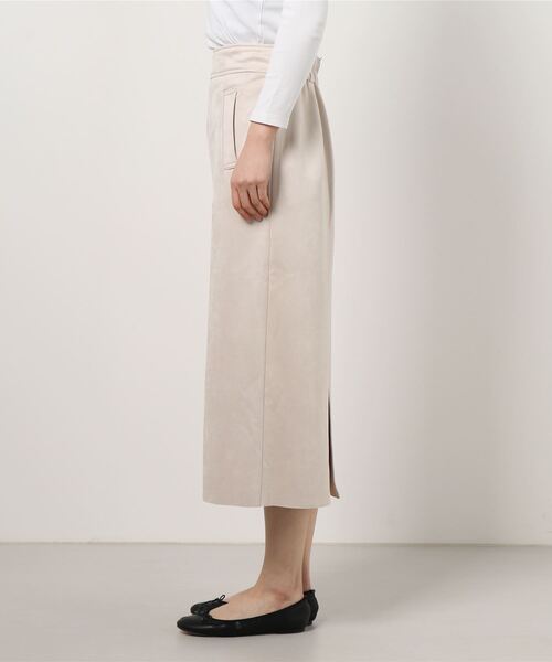 DISCOAT(ディスコート)の「エコスエードナロースカート(スカート・レディース・ホワイト系その他/グレー/ミント・LARGE/MEDIUM)」の4枚目の写真