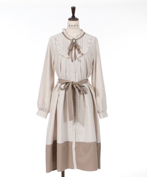 axes femme（アクシーズファム）の「ブローチ付バイカラーOP