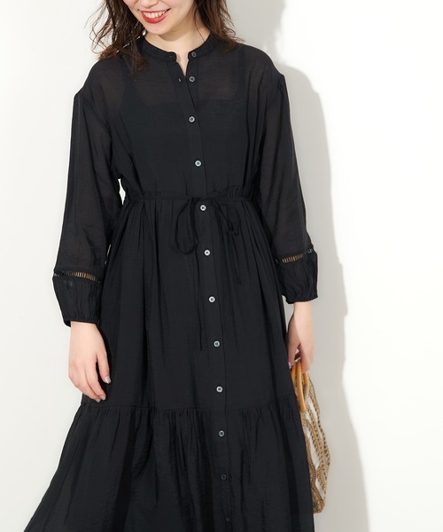 natural couture（ナチュラルクチュール）の「たっぷりギャザー2WAYティアードシャツワンピース（ワンピース・レディース・ブラック/ベージュ/オフホワイト/サックスブルー・FREE）」の9枚目の写真