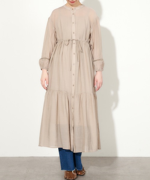 natural couture（ナチュラルクチュール）の「たっぷりギャザー2WAYティアードシャツワンピース（ワンピース・レディース・ブラック/ベージュ/オフホワイト/サックスブルー・FREE）」の11枚目の写真