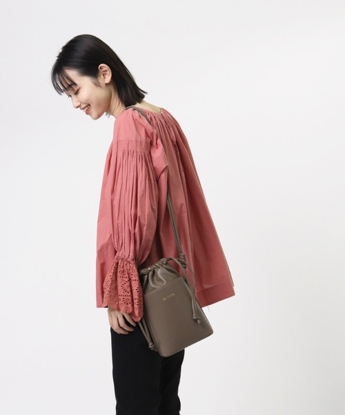 ROVERETO（ロベレート）の「【 ROVERETO 】バケツバッグ FEGRVT22（ショルダーバッグ・レディース・グレイッシュベージュ/その他/ブラック・FREE）」の14枚目の写真