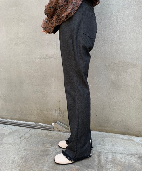 Kastane(カスタネ)の「【Thank Mat'l.】リサイクルヤーンフリンジデニム(デニムパンツ・レディース・ブラック/インディゴブルー・1/2)」の14枚目の写真