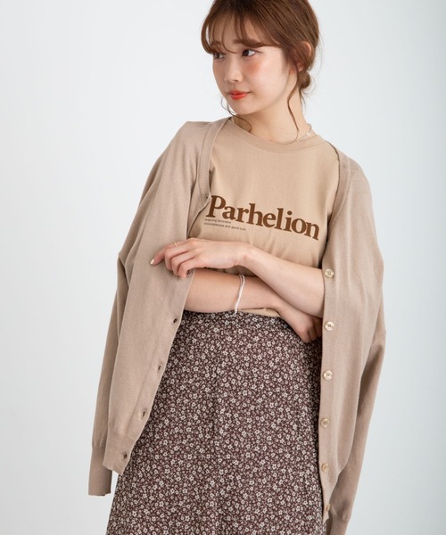 earth music&ecology（アースミュージックアンドエコロジー）の「【WEB限定】2WAYクルーネックニットカーディガン ＊（カーディガン/ボレロ・レディース・ブラック/ネイビー/ブラウン/レッド/オフホワイト/サックスブルー/ピンク/ターコイズブルー/ブルー/グリーン/ミント/マスタード/ラベンダー/ピンクベージュ/オレンジ系その他/その他8/ロイヤルブルー/ライトベージュ/チェリーレッド/ライトグレー系1/ライトグレー系2・SMALL/MEDIUM）」の6枚目の写真