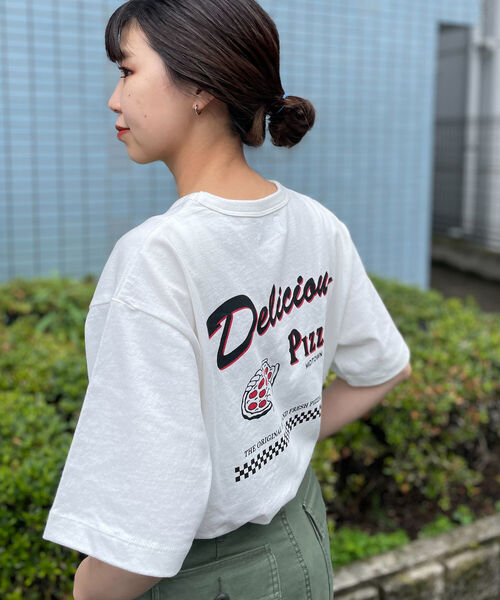 GLOSTER（グロスター）の「バックプリント/前面プリント/ワンポイントロゴ　イラストデザイン　クルーネック半袖Tシャツ（Tシャツ/カットソー・メンズ・ベージュ/オフホワイト/サックスブルー・M/L/XL）」の12枚目の写真