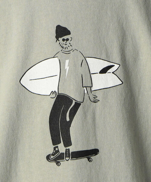 GLOSTER（グロスター）の「バックプリント/前面プリント/ワンポイントロゴ　イラストデザイン　クルーネック半袖Tシャツ（Tシャツ/カットソー・メンズ・ベージュ/オフホワイト/サックスブルー・M/L/XL）」の7枚目の写真