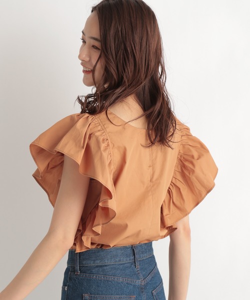 Andemiu(アンデミュウ)の「ソデフリルブラウス948031(シャツ/ブラウス・レディース・ブラック/オフホワイト/オレンジ・FREE)」の16枚目の写真