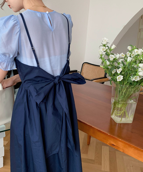 emi+（エミプラス）の「シアーブラウスバックリボンキャミワンピース（ワンピース・レディース・ホワイト/ブラック/ネイビー・FREE）」の3枚目の写真