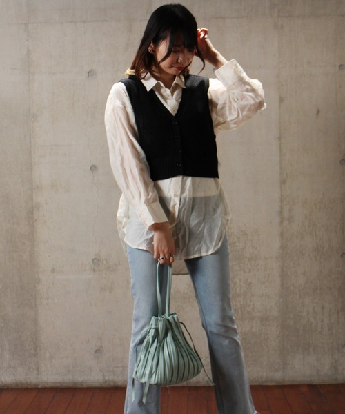 one way(ワンウェイ)の「【oneway】メッシュニットベスト(ベスト・レディース・ブラック/ベージュ/ライトブラウン・FREE)」の14枚目の写真