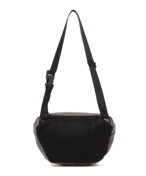 BEAMS LIGHTS（ビームスライツ）の「【WEB限定】BEAMS LIGHTS / マイクロファイバー ウェストポーチ（ボディバッグ/ウエストポーチ・メンズ・ブラック/ダークグリーン/グレー/ブラウン系その他5・ONE SIZE）」の9枚目の写真