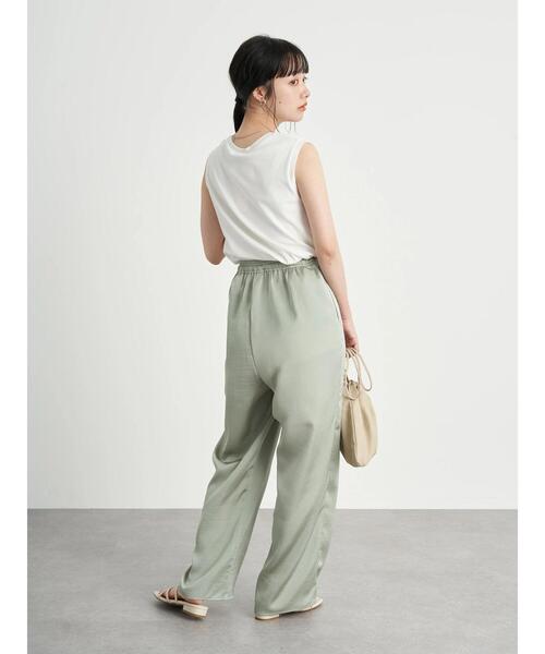 earth music&ecology（アースミュージックアンドエコロジー）の「シャイニーサテンパンツ ＊（その他パンツ・レディース・ブルー/パープル/ミント・FREE）」の17枚目の写真