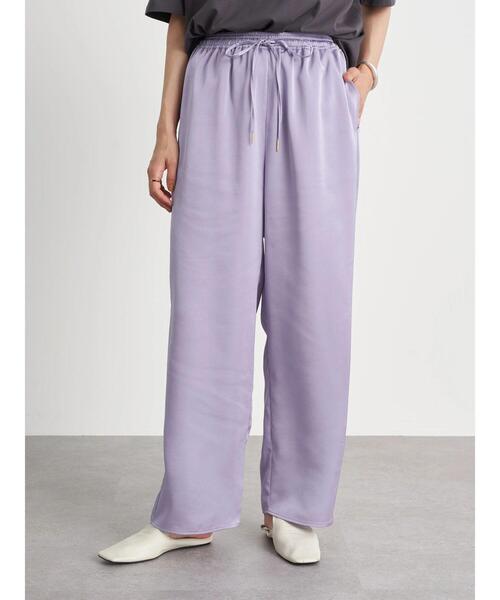 earth music&ecology（アースミュージックアンドエコロジー）の「シャイニーサテンパンツ ＊（その他パンツ・レディース・ブルー/パープル/ミント・FREE）」の15枚目の写真