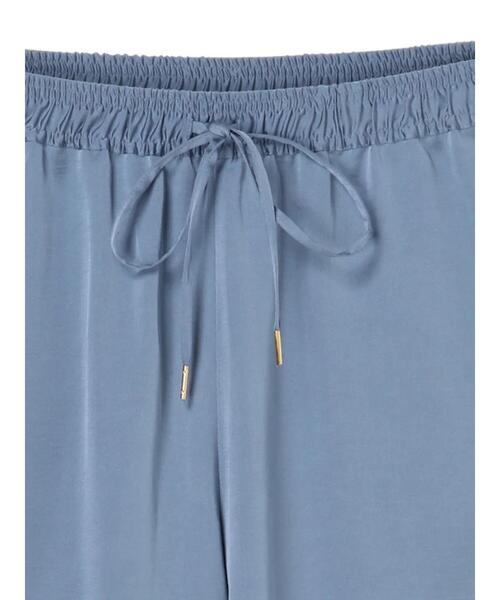 earth music&ecology（アースミュージックアンドエコロジー）の「シャイニーサテンパンツ ＊（その他パンツ・レディース・ブルー/パープル/ミント・FREE）」の9枚目の写真