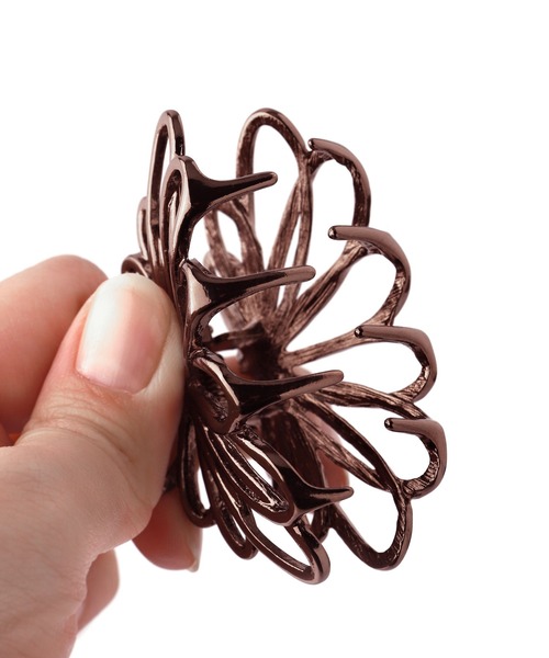 ANEMONE（アネモネ）の「メタルフラワーバンス[M]【動画あり】（バレッタ/ヘアクリップ・レディース・ブラウン/ゴールド/シルバー・FREE）」の8枚目の写真