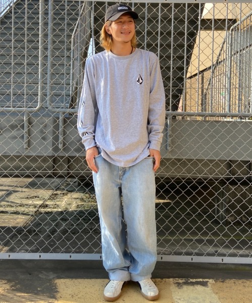 VOLCOM（ボルコム）の「VOLCOM/ボルコム スリーブプリント ロンT A3632100（Tシャツ/カットソー・メンズ・ホワイト/ブラック/グレー・S/M/L/XL）」の22枚目の写真