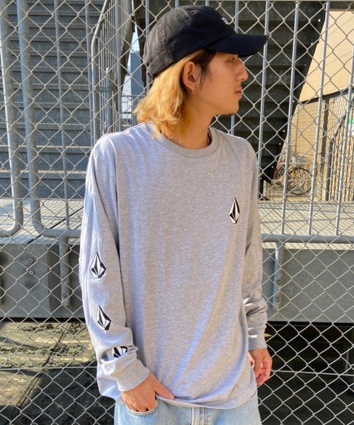 VOLCOM（ボルコム）の「VOLCOM/ボルコム スリーブプリント ロンT A3632100（Tシャツ/カットソー・メンズ・ホワイト/ブラック/グレー・S/M/L/XL）」の20枚目の写真