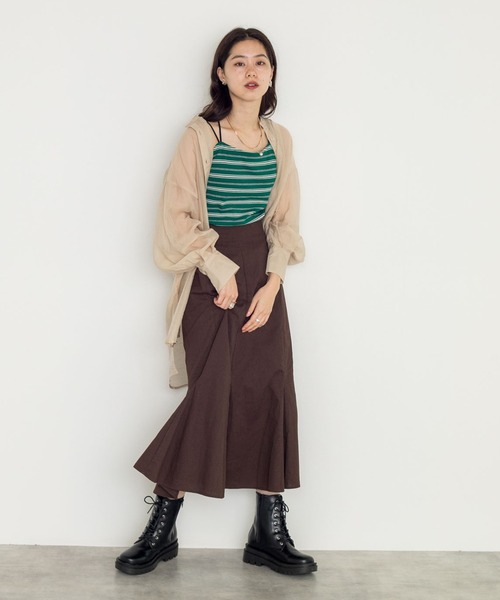 w closet（ダブルクローゼット）の「マルチボーダーテレコカップ付きキャミソール（キャミソール・レディース・グリーン/ダークオレンジ・FREE）」の3枚目の写真