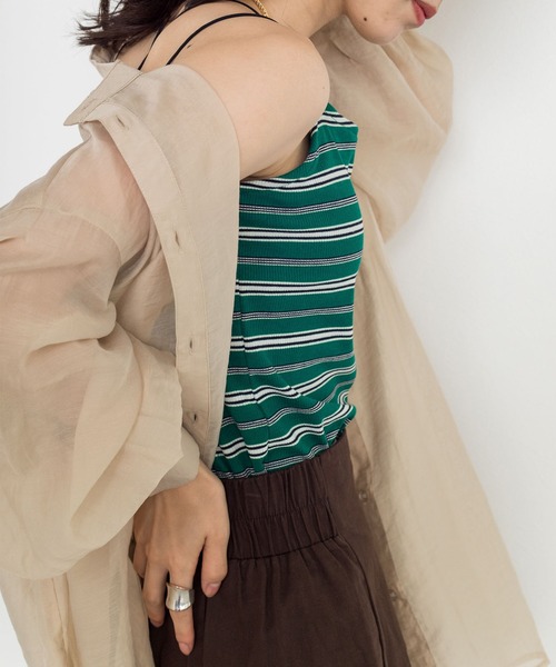 w closet（ダブルクローゼット）の「マルチボーダーテレコカップ付きキャミソール（キャミソール・レディース・グリーン/ダークオレンジ・FREE）」の7枚目の写真