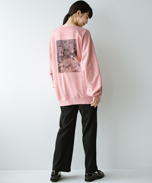 haco!（ハコ）の「【高橋愛さんコラボ】ユニセックスで着られる バックフォトプリントのPBPオーガニックコットンスウェット by LOVE&PEACE PROJECT（スウェット・レディース・ピンク・LARGE/MEDIUM）」の14枚目の写真
