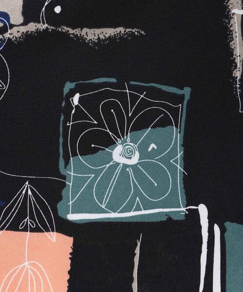 INGNI（イング）の「アート柄／シャツ（シャツ/ブラウス・レディース・ブラック/オフホワイト・M）」の5枚目の写真