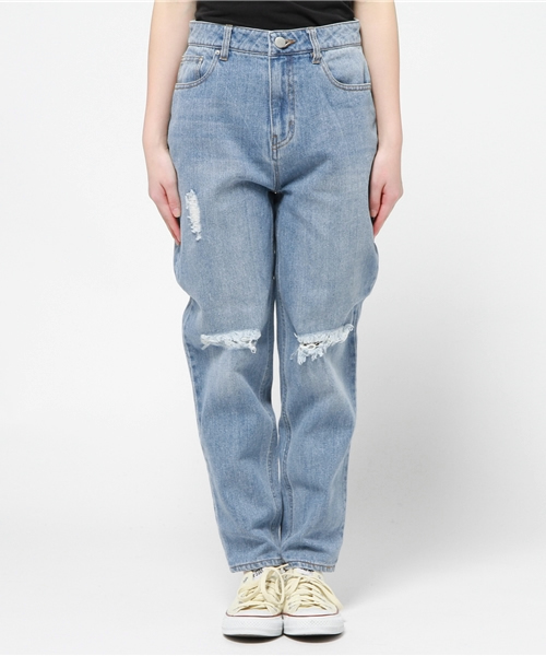 Kastane（カスタネ）の「【Kastane】ダメージデニムパンツ（デニムパンツ・レディース・ライトブルー・SMALL/MEDIUM）」の2枚目の写真