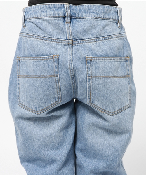 Kastane（カスタネ）の「【Kastane】ダメージデニムパンツ（デニムパンツ・レディース・ライトブルー・SMALL/MEDIUM）」の6枚目の写真